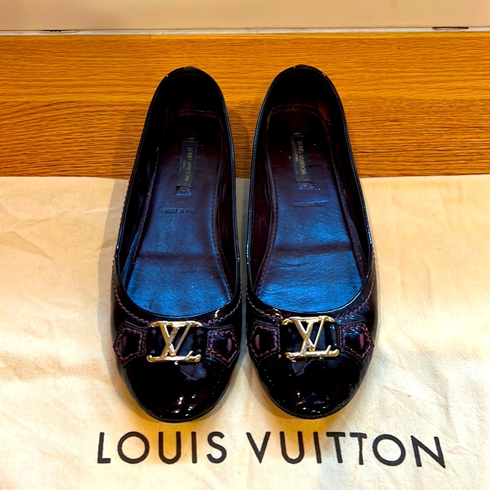 Louise Vuitton driving shoes 39